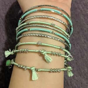 Turquoise/aquamarine bangle set